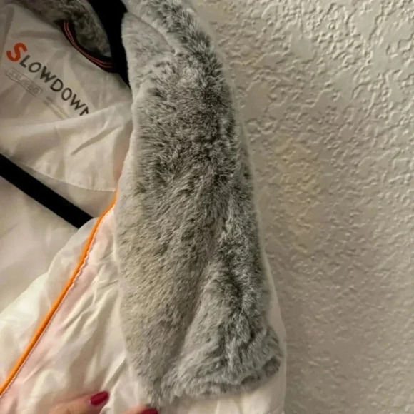 SLOW DOWN Women Down Puffer Jacket Winter Down Puffer - Picture 5 of 13